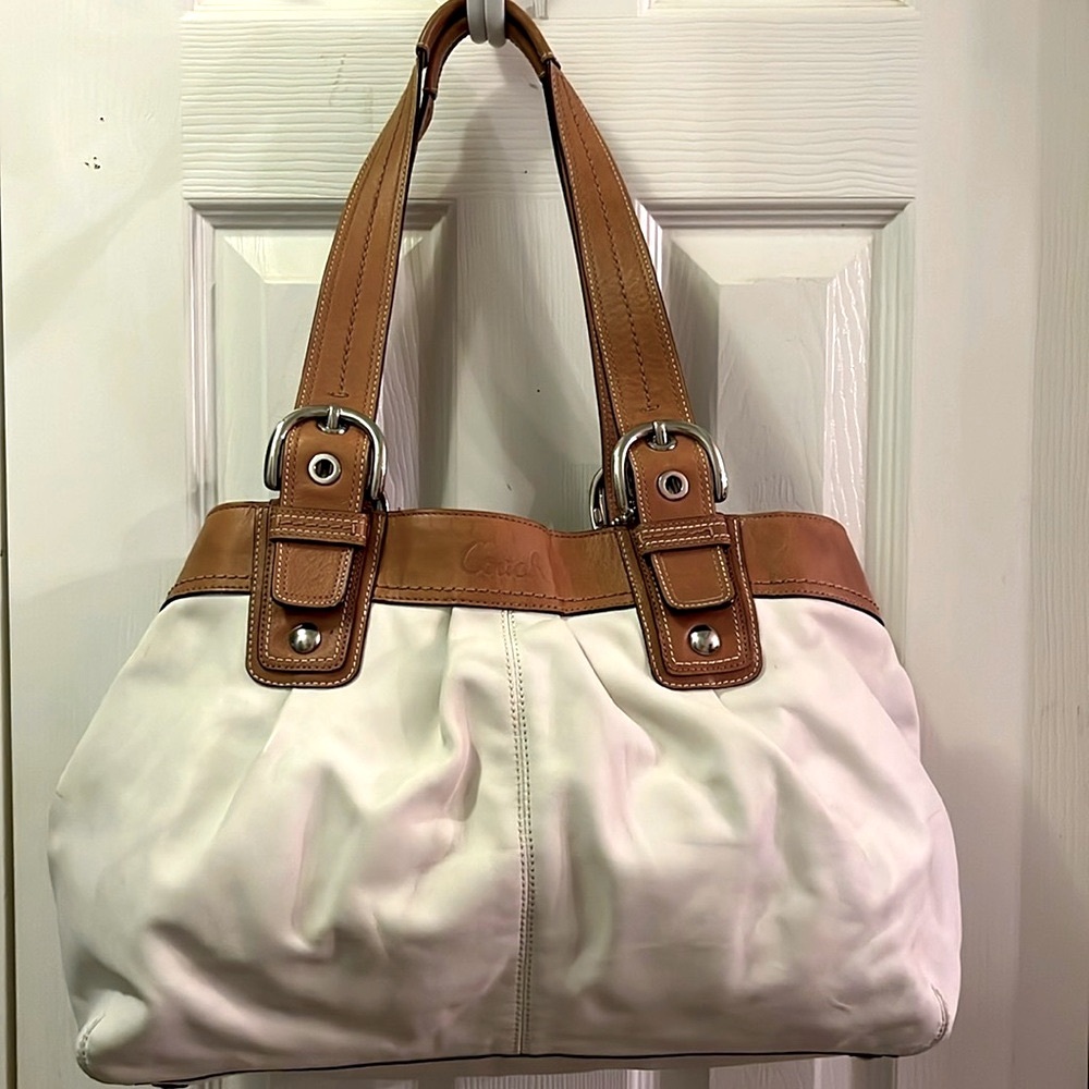 NWOTCoach~All Leather/Large Shoulder Bag/ Satchel/Shopper/ 100% Cowhide Leather - Picture 11 of 11